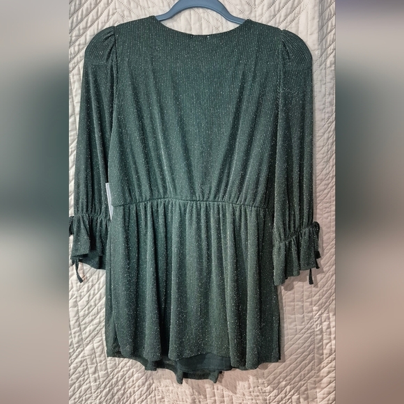 Siren Lily Maternity Teal Long Sleeve Shirt with V-Neck - Picture 3 of 6